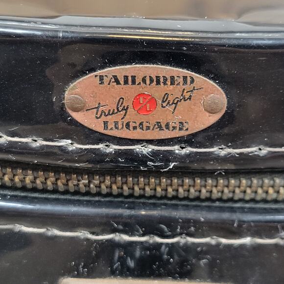 John Robert Powers Model Agency Round Suitcase Luggage Makeup Travel Bag Hat Box - Picture 12 of 16